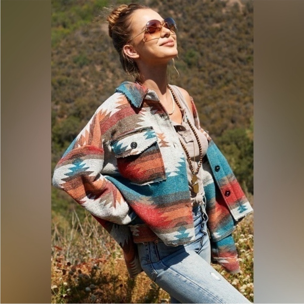 La Miel Eldora NWOT Aztec Jacket Shacket Medium Southwest